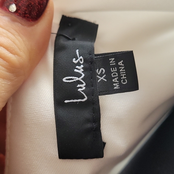 Lulus White Short Sleeve Tunic  Size M - Picture 5 of 6